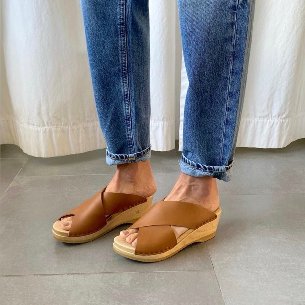 No.6 Frida clog on midwedge in palomino no box. Worn twice
